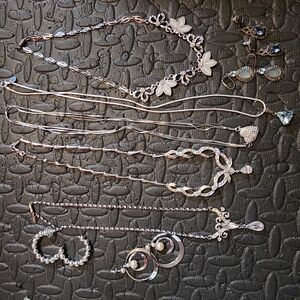 Elegant Silver Jewelry Set